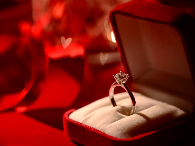 evlilik teklifi yüzüğü nasıl olmalıdır
